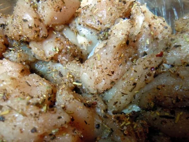 Würzige Hähnchenbrust auf Tomaten-Joghurt-Sauce mit Basmati-Reis - Rezept - Bild Nr. 4