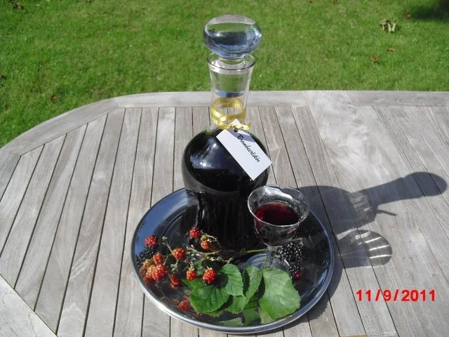 Rezept: Brombeerlikör 20% Vol. Brombeerlikör 20% Vol. - Rezept