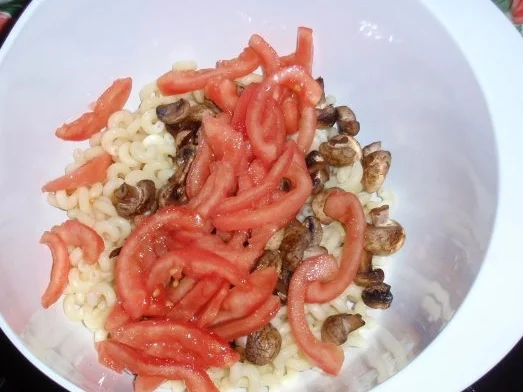 Rezept: Nudelsalat * Sommerfeeling* Bild Nr. 7 Nudelsalat * Sommerfeeling* - Rezept - Bild Nr. 7