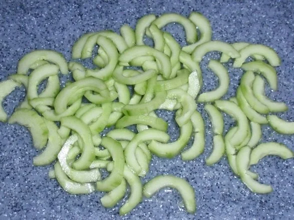 Rezept: Nudelsalat * Sommerfeeling* Bild Nr. 8 Nudelsalat * Sommerfeeling* - Rezept - Bild Nr. 8