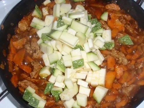 Rezept: Tomatenreis mit Filet-Gemüse-Pfanne Bild Nr. 8 Tomatenreis mit Filet-Gemüse-Pfanne - Rezept - Bild Nr. 8