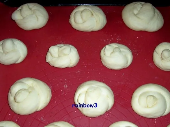 Backen: Kaiserbrötchen - Rezept - Bild Nr. 4