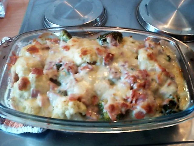 Rezept: Blumenkohl-Brokkoliauflauf Bild Nr. 6 Blumenkohl-Brokkoliauflauf - Rezept - Bild Nr. 6