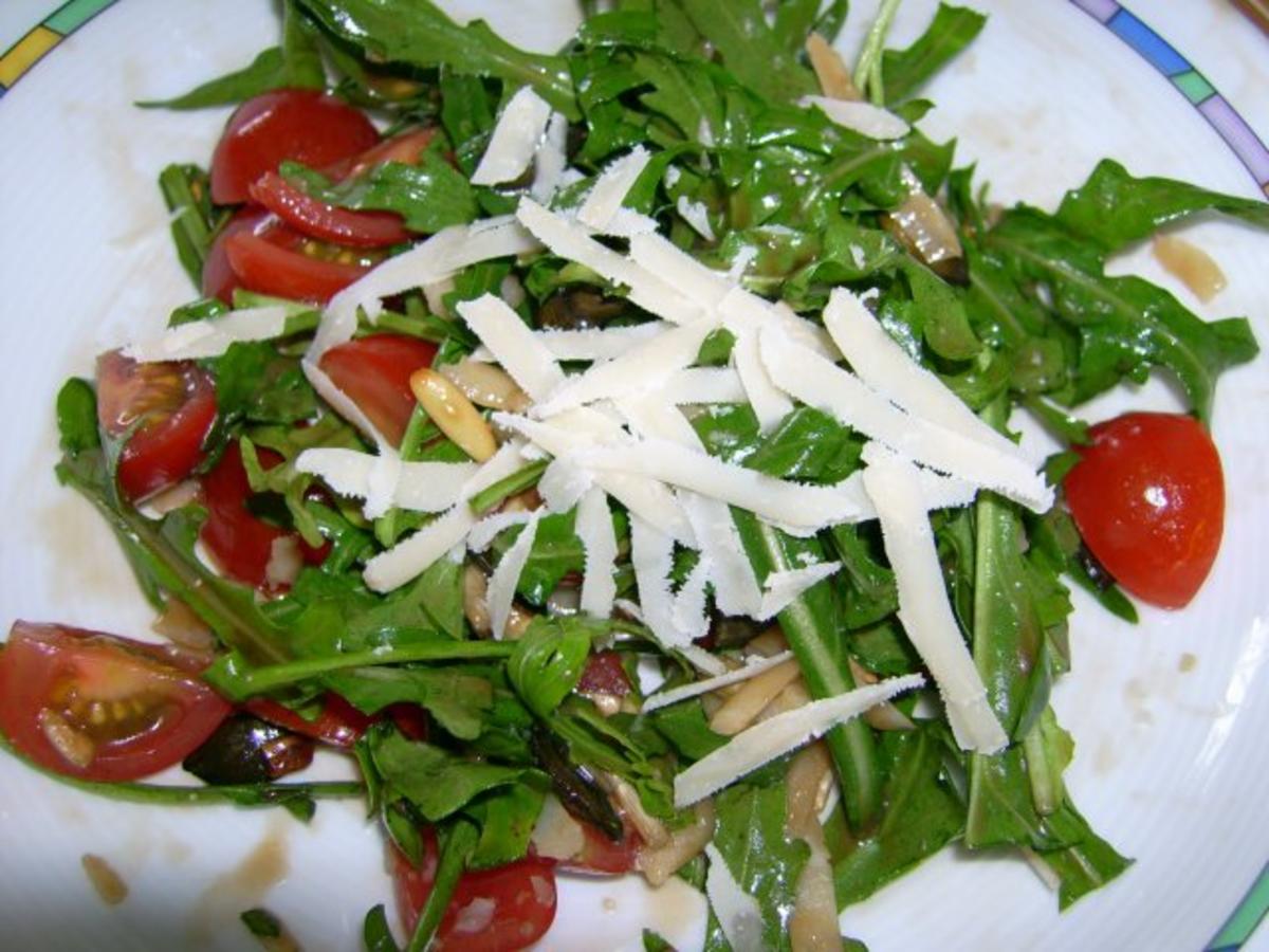 Rucolasalat mit Rucola und Cherry Dattel Tomaten - Rezept By Ketman70