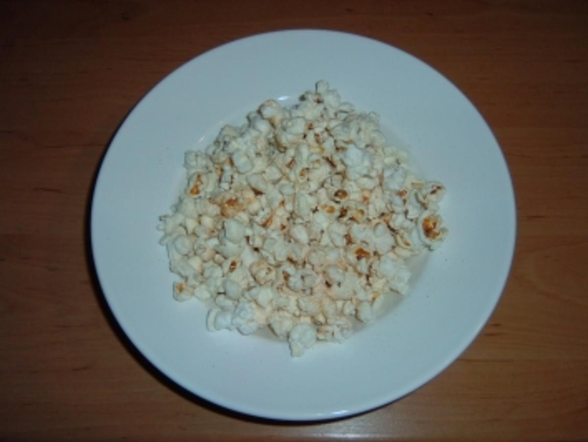 Popcorn salzig-leicht scharf - Rezept