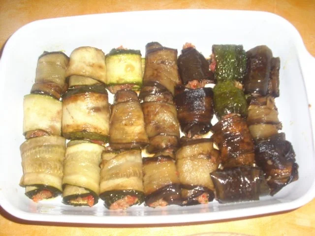 Rezept: Auberginen-Zucchini Röllchen mit Räucherfisch-Gemüse Füllung Bild Nr. 8 Auberginen-Zucchini Röllchen mit Räucherfisch-Gemüse Füllung - Rezept - Bild Nr. 8