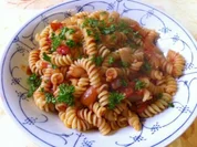 Reste Soße über Nudeln - Rezept