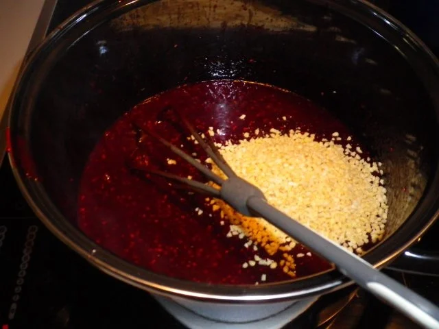 Rezept: Beeren - Schoko - Nussmarmelade Bild Nr. 2 Beeren - Schoko - Nussmarmelade - Rezept - Bild Nr. 2