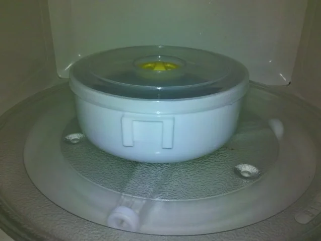 Fleisch: Sambal Oelek-Steaks mit Wildsauce und Steinpilznudeln - Rezept - Bild Nr. 8