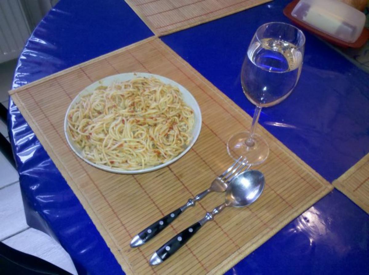 Nudeln: Arabisch-mediteranes Pesto mit Spaghetti - Rezept - Bild Nr. 5