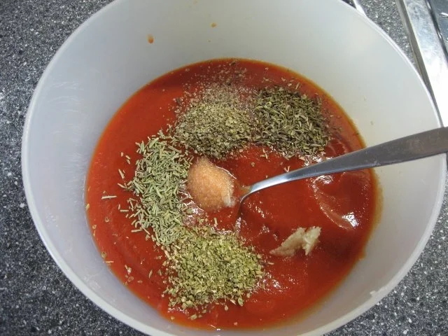 Rezept: Pizza-Schnecken, wie sie jeder gerne mag! Bild Nr. 2 Pizza-Schnecken, wie sie jeder gerne mag! - Rezept - Bild Nr. 2