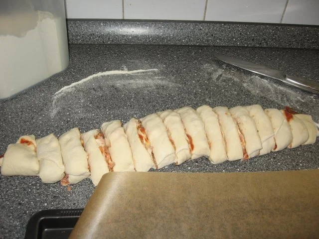 Rezept: Pizza-Schnecken, wie sie jeder gerne mag! Bild Nr. 26 Pizza-Schnecken, wie sie jeder gerne mag! - Rezept - Bild Nr. 26