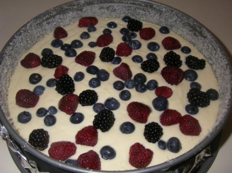 Beeren-Quark-Torte - Rezept mit Bild - kochbar.de