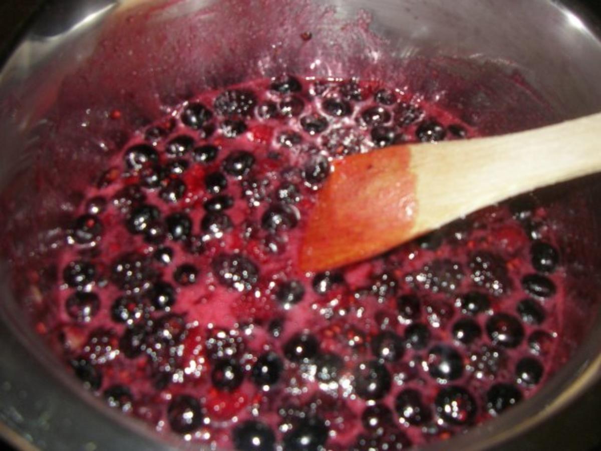 Beeren-Marmelade - Rezept mit Bild - kochbar.de