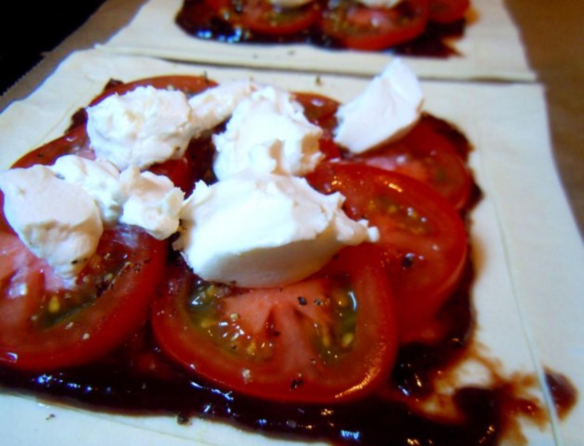 Blätterteig-Tarte mit Tomaten und Ziegenkäse - Rezept - Bild Nr. 5