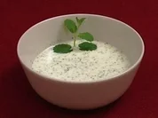 Minz-Raita – Kaltes Joghurt-Süppchen (Thomas Drechsel) - Rezept