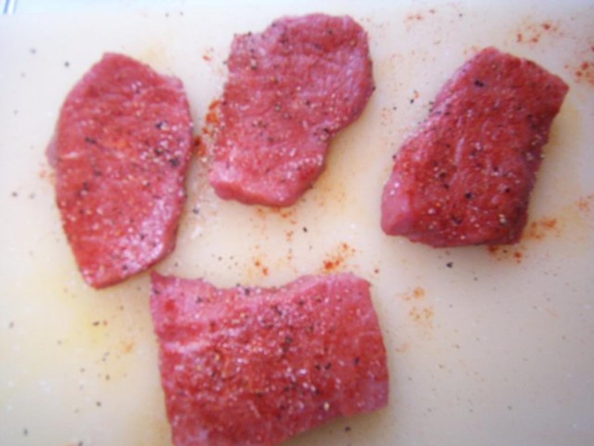 Kalbssteaks mit mediterranem Gemüse - schnell &amp; einfach - von extrawurst