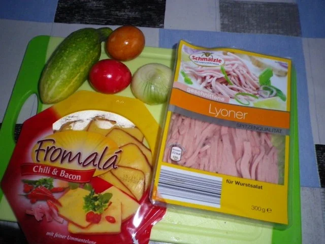 Rezept: Mein Wurstsalat Bild Nr. 3 Mein Wurstsalat - Rezept - Bild Nr. 3