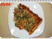 Pizza:Blätterteig-Pizza mit Tomaten-Speck-Champignonsoße - Rezept