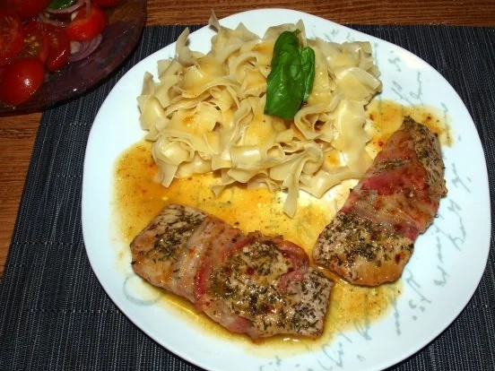 Rezept: Zitronenschnitzel vom Kalb (Scaloppina al limone) Zitronenschnitzel vom Kalb (Scaloppina al limone) - Rezept