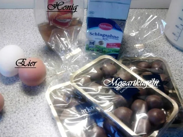 Mein Lieblingseis     Schoko-Marzipan-Honig - Rezept - Bild Nr. 2