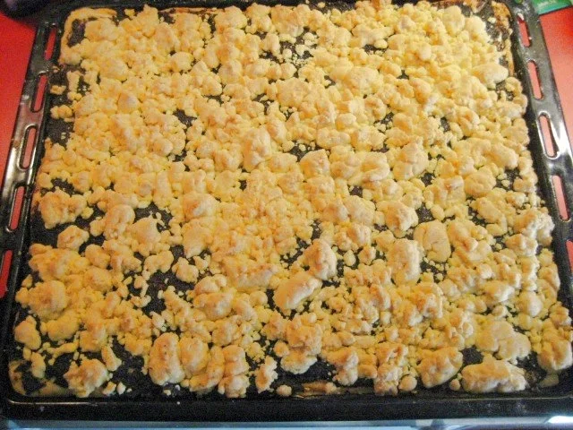 Rezept: Mohnkuchen mit Streusel vom Blech Bild Nr. 7 Mohnkuchen mit Streusel vom Blech - Rezept - Bild Nr. 7