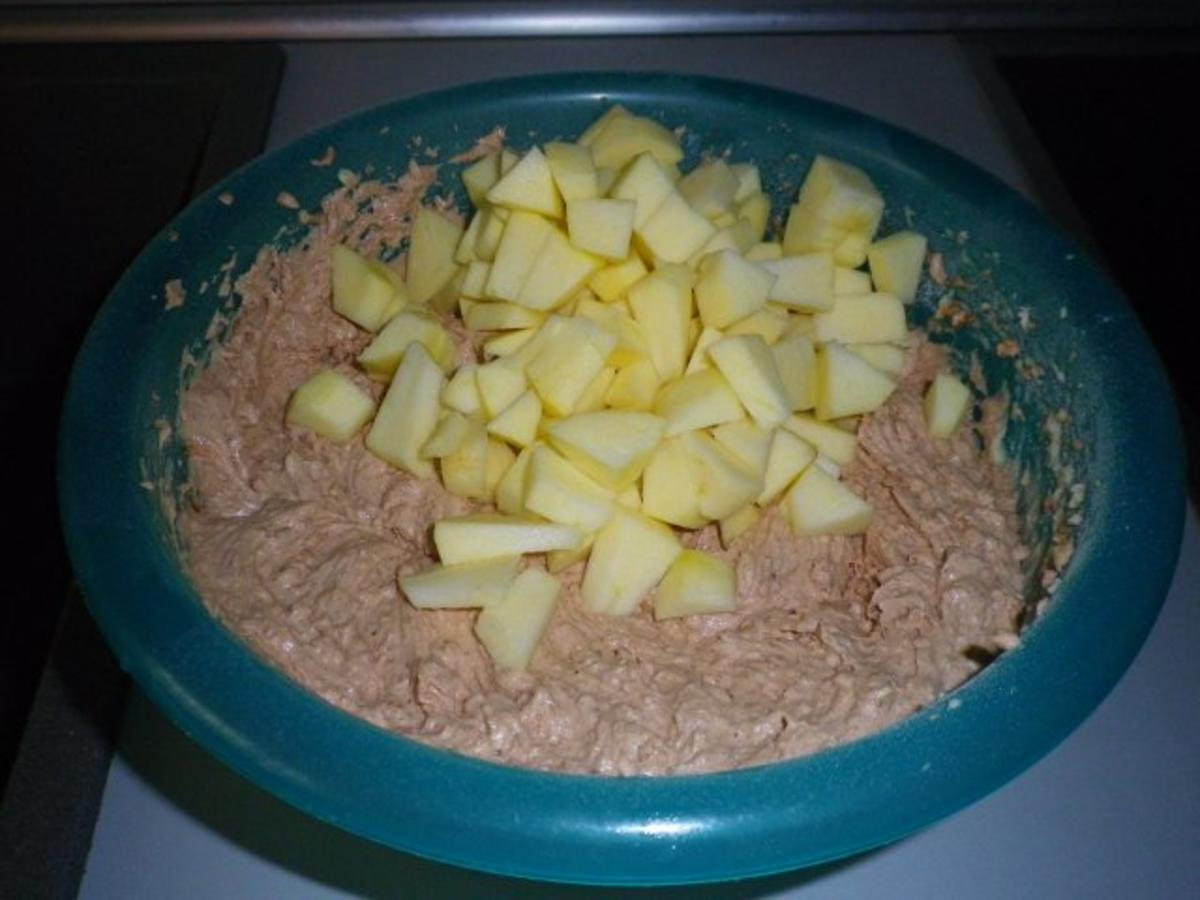 Marzipan -Apfel - Kuchen - Rezept - Bild Nr. 2