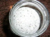 Italienisches Rosmarin-Salz (dieses Salz verleiht allen mediterranen Gerichten den letzten - Rezept