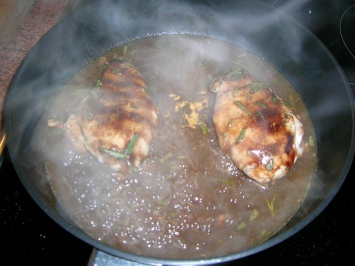 Hühnchen in Balsamico Orangen Rosmarinsoße - einfach - von rowiwo