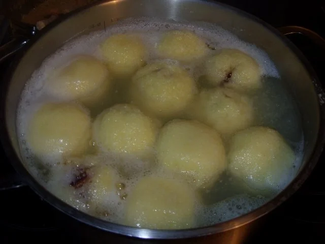 D1: Zwetschgenknödel mit Butterbrösel - Rezept - Bild Nr. 4