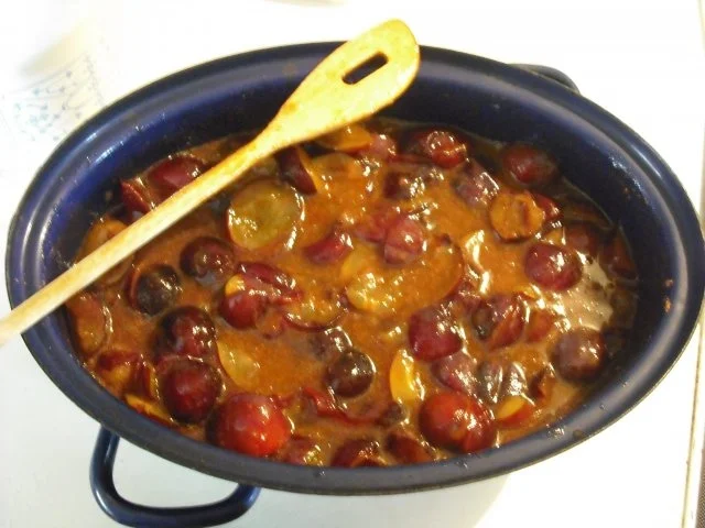 Rezept: Pflaumenmus im Backofen Pflaumenmus im Backofen - Rezept