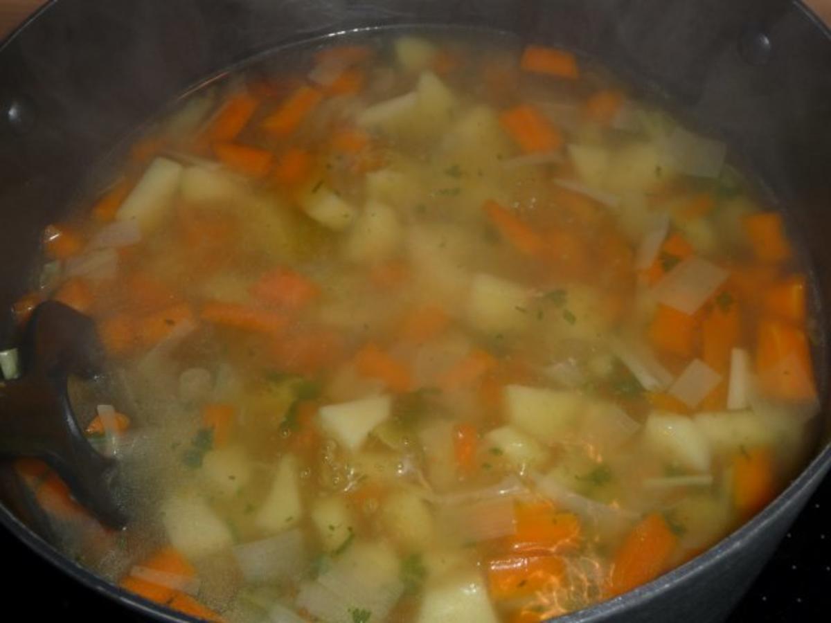 Gemüsesuppe mit Mettklößchen - Rezept - Bild Nr. 3