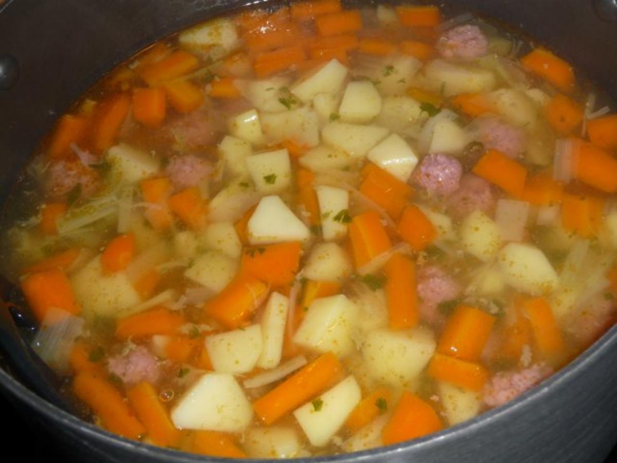 Gemüsesuppe mit Mettklößchen - Rezept - Bild Nr. 4