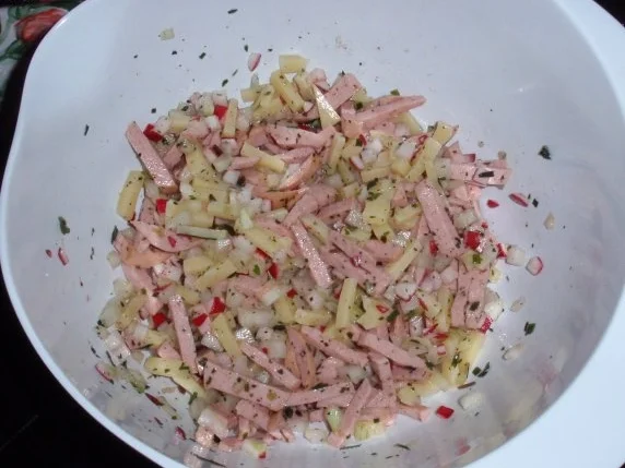 Rezept: Köstlicher Wurstsalat Bild Nr. 5 Köstlicher Wurstsalat - Rezept - Bild Nr. 5