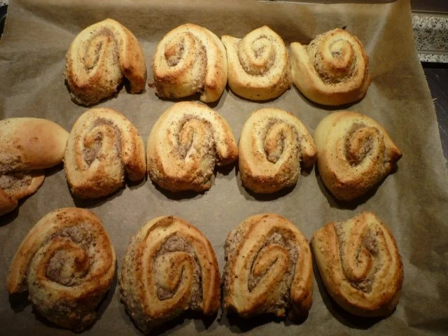 Hefeschnecken mit einer Nussfüllung - Rezept - Bild Nr. 3
