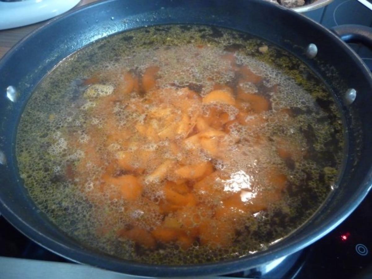 Suppen & EIntöpfe : Kartoffelsuppe mit Hackbällchen - Rezept - Bild Nr. 7