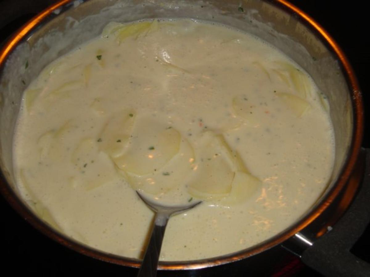 Kartoffelauflauf mit Hackfleisch und Fetakäse - Rezept - Bild Nr. 6