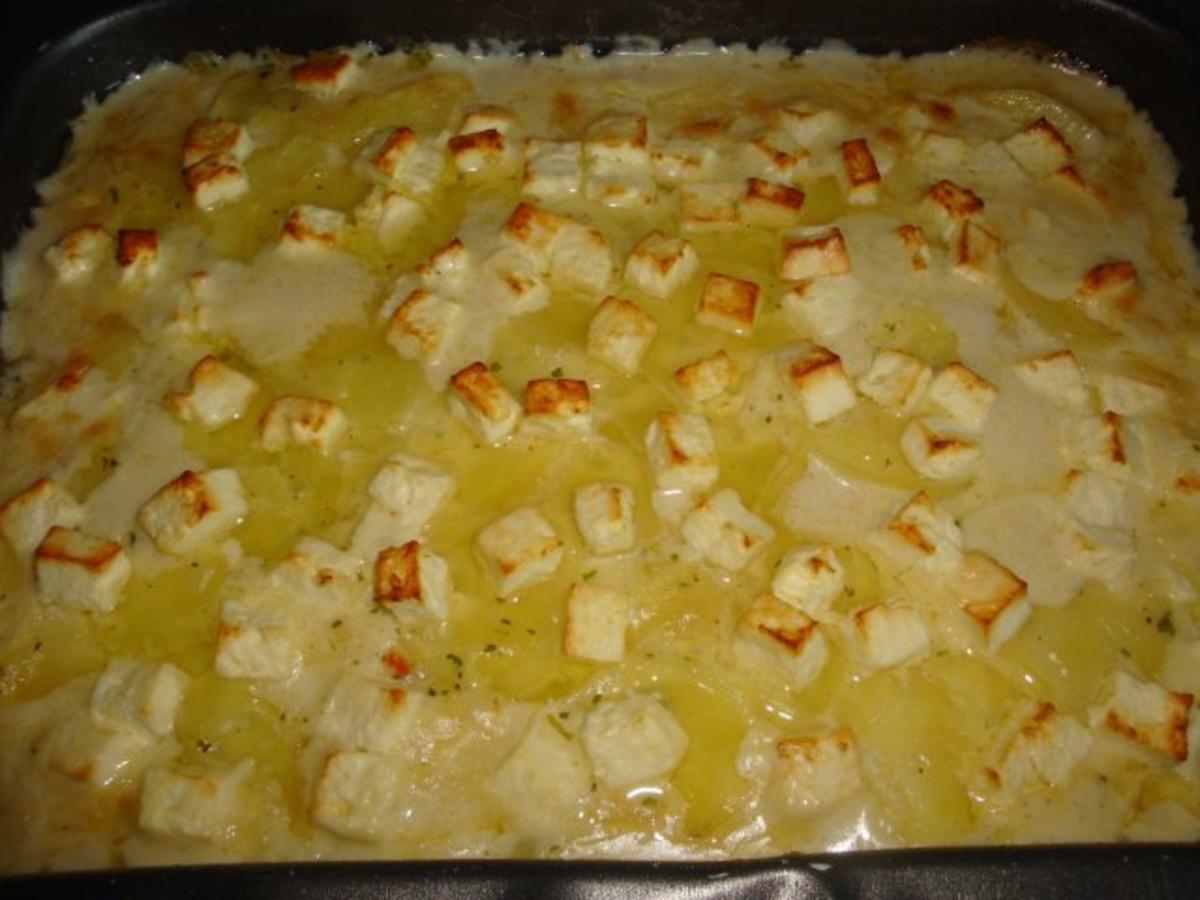 Kartoffelauflauf mit Hackfleisch und Fetakäse - Rezept