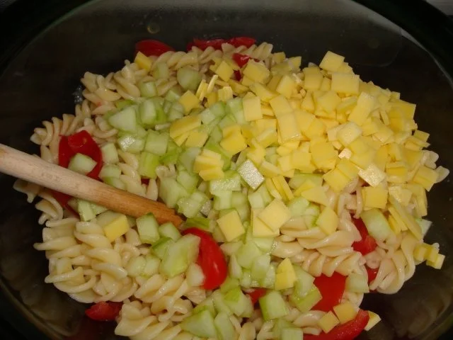 Kunterbunter Nudelsalat - Rezept - Bild Nr. 9