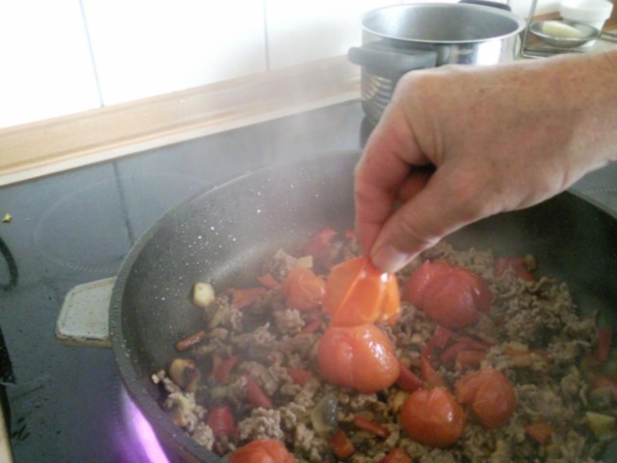 Bohnen-Tomaten-Hack-Pfanne - Rezept - Bild Nr. 11