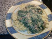 selbstgemachte Spätzle mit Brennesselsauce - Rezept