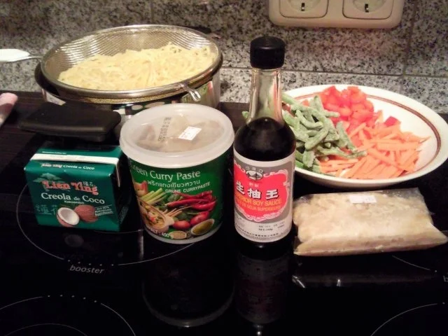 Nudeln gebraten mit Gemüse und Fisch - Rezept - Bild Nr. 2