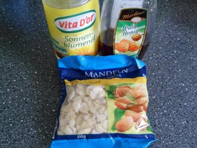 Rezept: Mandelaufstrich Bild Nr. 2 Mandelaufstrich - Rezept - Bild Nr. 2