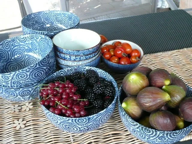 DESSERT / Glasfood 19:Melonensalat mit Johannisbeeren & Brombeeren - Rezept - Bild Nr. 3