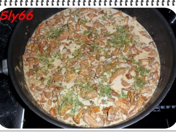 Rezept: Soßen:Pfifferlingsoße die Zweite Soßen:Pfifferlingsoße die Zweite - Rezept