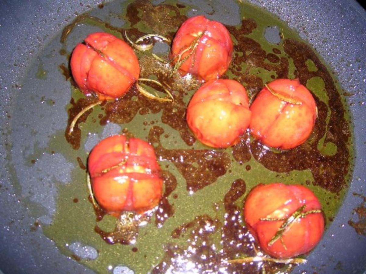 Schweinesteak überbacken mit geschmorten Tomaten (meine schnelle Feierabendküche) - Rezept - Bild Nr. 3