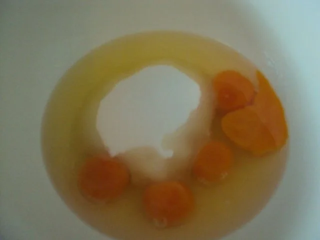 Eierlikör-Nuss Gugelhupf - Rezept - Bild Nr. 3