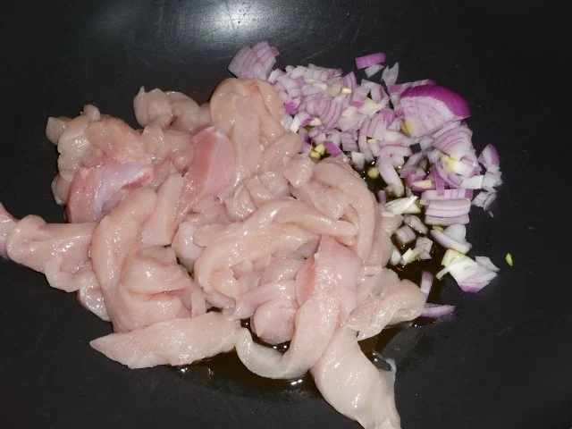 Rezept: Hühnchenpfanne in Bulgurgemüse Bild Nr. 8 Hühnchenpfanne in Bulgurgemüse - Rezept - Bild Nr. 8