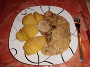 Rezept: Filet in Zwiebelrahmsoรe Filet in Zwiebelrahmsoรe - Rezept