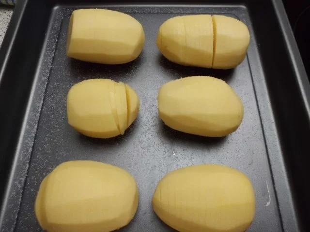 Rezept: Filet in Zwiebelrahmsoße Bild Nr. 4 Filet in Zwiebelrahmsoße - Rezept - Bild Nr. 4